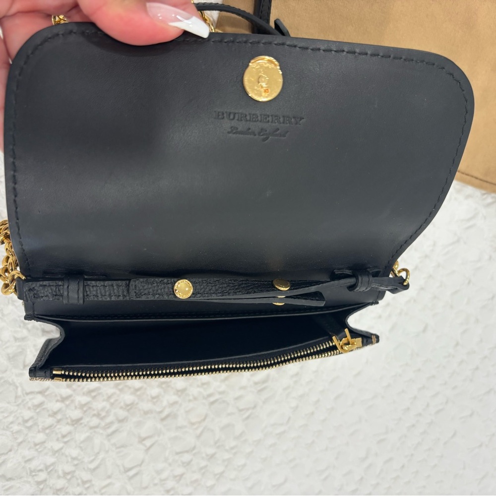 Burberry Black and Tan Crossbody Bag with Gold Chain - Picture 8 of 14